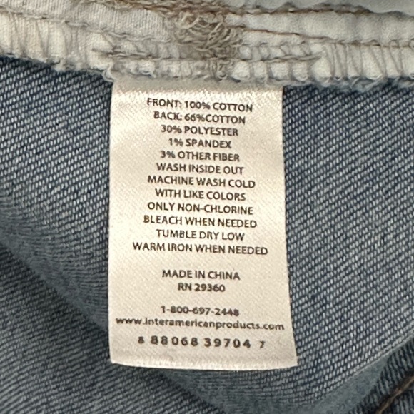 Women’s dip 24W 3XL Plus Faded Blue Denim Jeans Shorts Cut Offs Hem Stretch NWT - Picture 9 of 9